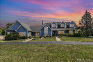 8648 Compton Road, Waynesville, OH 45068
