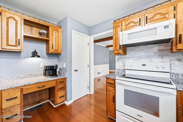 7209 Old N Church Rd, Louisville, KY 40214