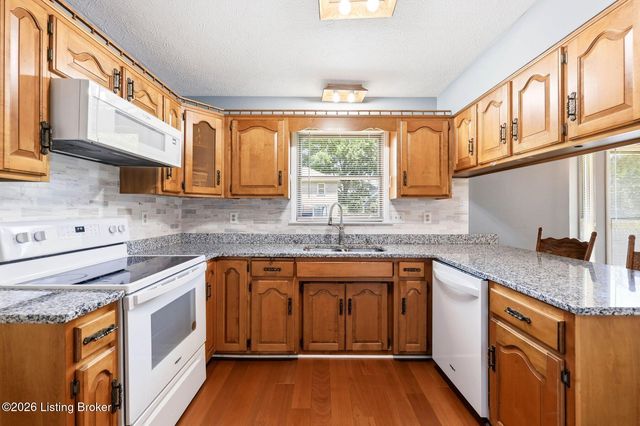 7209 Old N Church Rd, Louisville, KY 40214