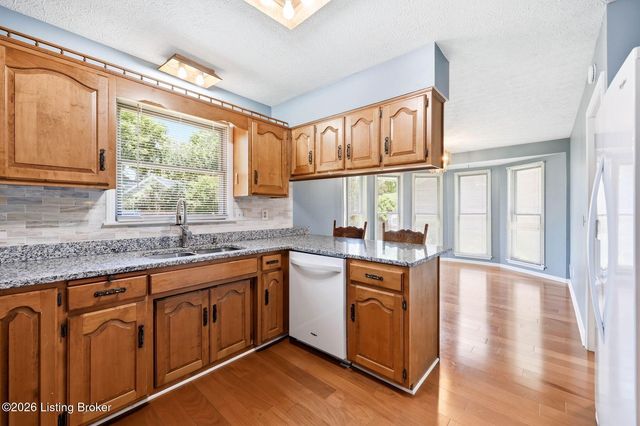 7209 Old N Church Rd, Louisville, KY 40214