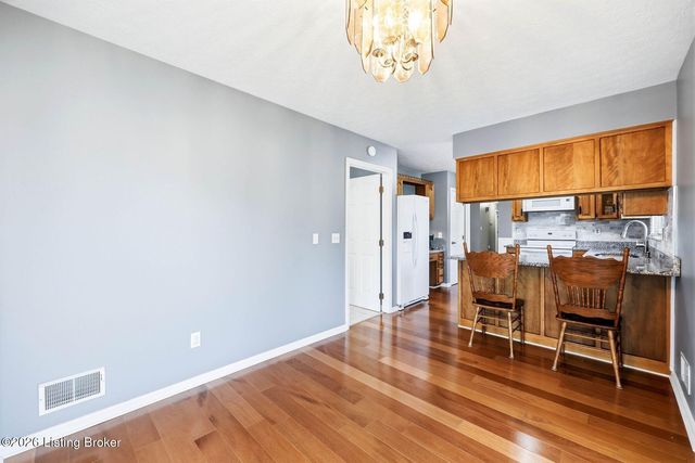 7209 Old N Church Rd, Louisville, KY 40214
