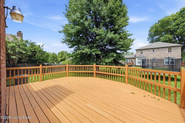 7209 Old N Church Rd, Louisville, KY 40214