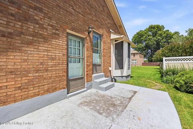7209 Old N Church Rd, Louisville, KY 40214