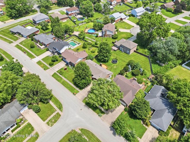 7209 Old N Church Rd, Louisville, KY 40214