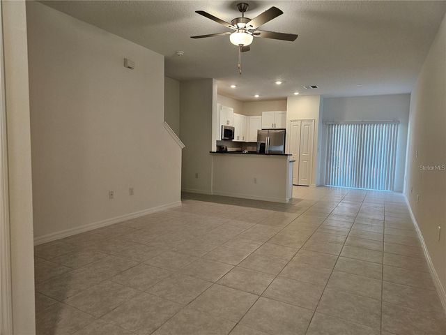 8309 CRESCENT OAKS DRIVE, New Port Richey, FL 34655