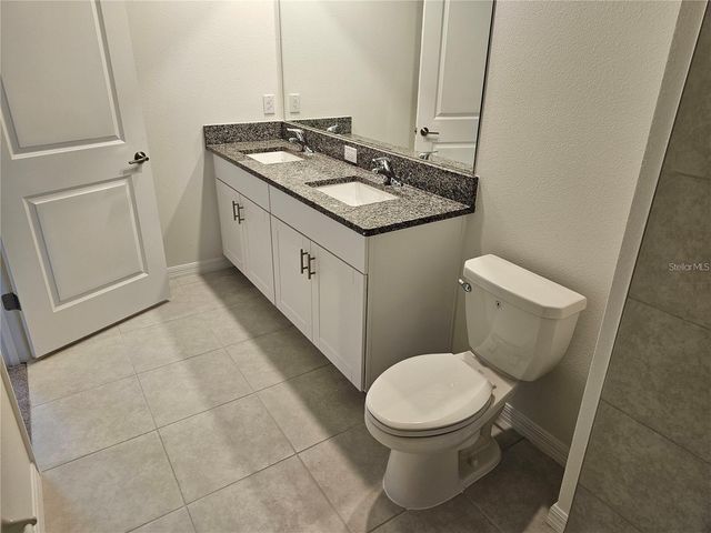 8309 CRESCENT OAKS DRIVE, New Port Richey, FL 34655