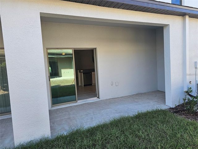 8309 CRESCENT OAKS DRIVE, New Port Richey, FL 34655