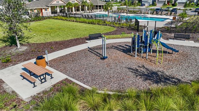 8309 CRESCENT OAKS DRIVE, New Port Richey, FL 34655