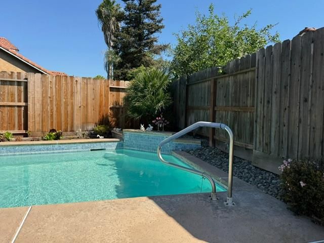 954 Avenida Real, Ceres, CA 95307