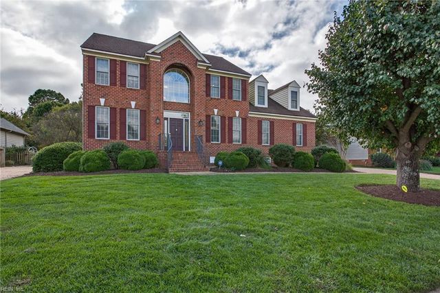 407 Honeysuckle LN, Yorktown, VA 23693