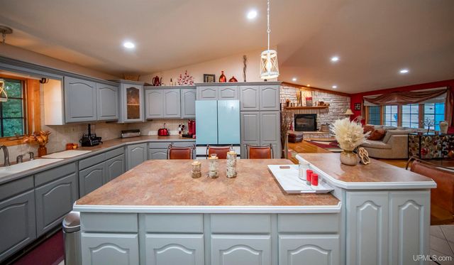 N22791 Carpenter Road, Niagara C-wi, WI 54151