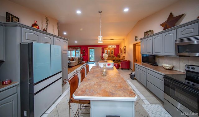 N22791 Carpenter Road, Niagara C-wi, WI 54151