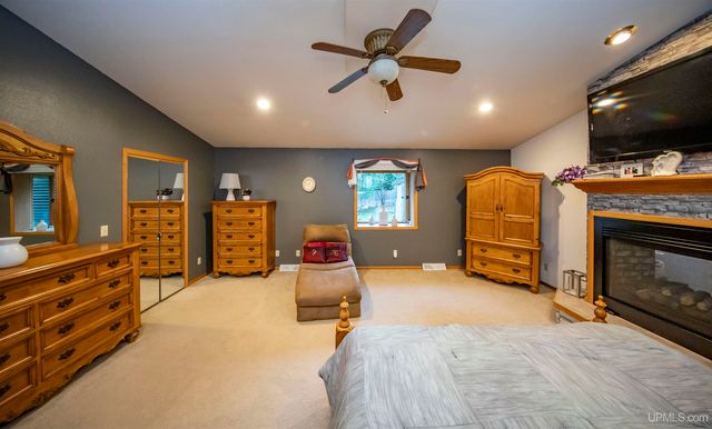 N22791 Carpenter Road, Niagara C-wi, WI 54151