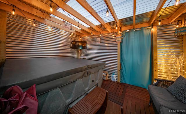 N22791 Carpenter Road, Niagara C-wi, WI 54151