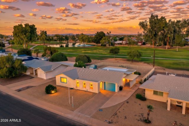11801 N HACIENDA Drive, Sun City, AZ 85351