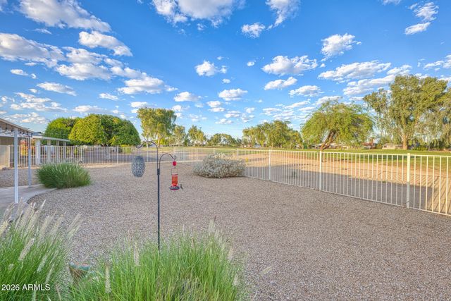 11801 N HACIENDA Drive, Sun City, AZ 85351