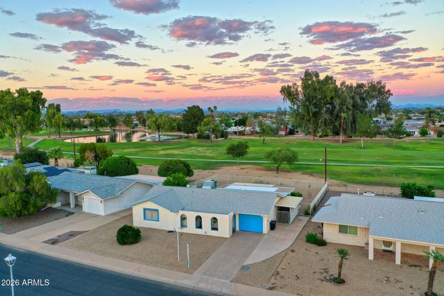 11801 N HACIENDA Drive, Sun City, AZ 85351