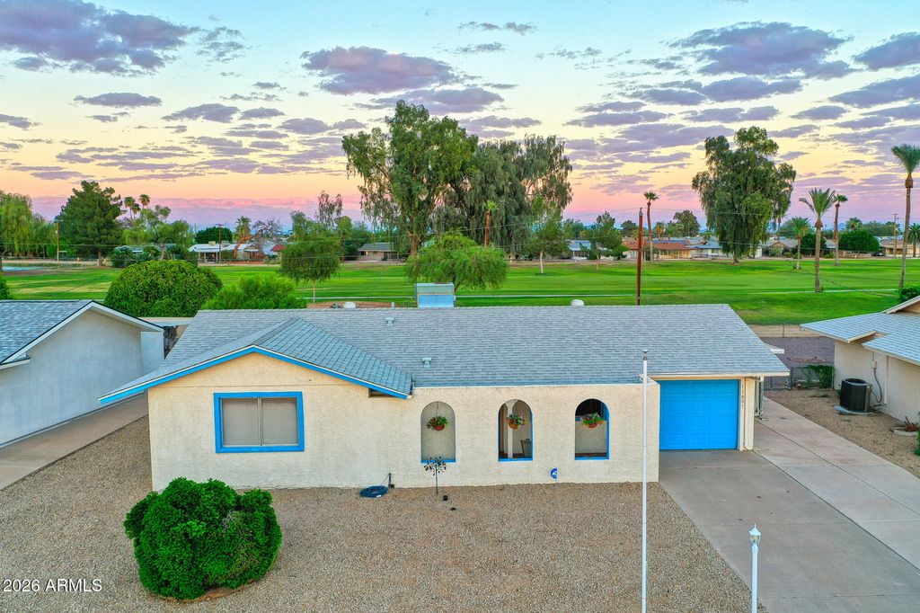 11801 N HACIENDA Drive, Sun City, AZ 85351