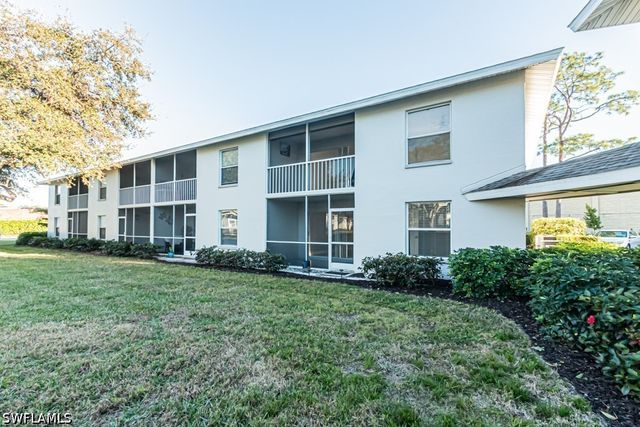 1392 Churchill CIR O101, Naples, FL 34116