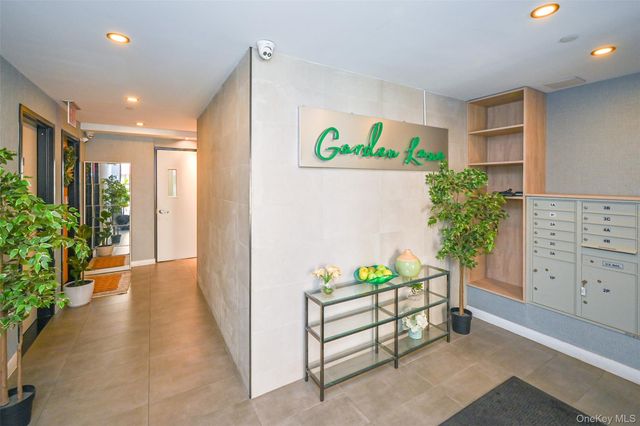 116-17 Grosvenor Lane 3A, Forest Hills, NY 11375