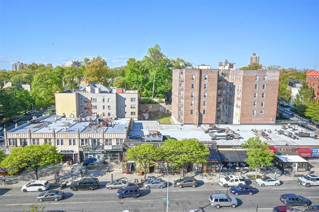 116-17 Grosvenor Lane 3A, Forest Hills, NY 11375