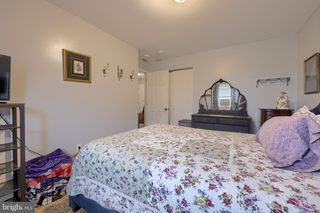 432 S PLUM ST, Mount Joy, PA 17552