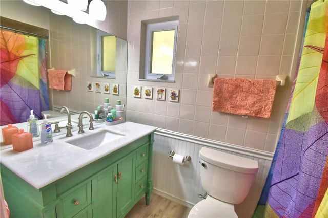 902 CRESTVIEW DRIVE, Auburndale, FL 33823