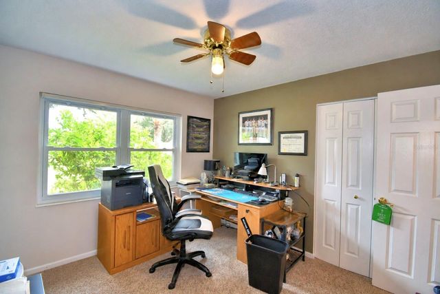 902 CRESTVIEW DRIVE, Auburndale, FL 33823