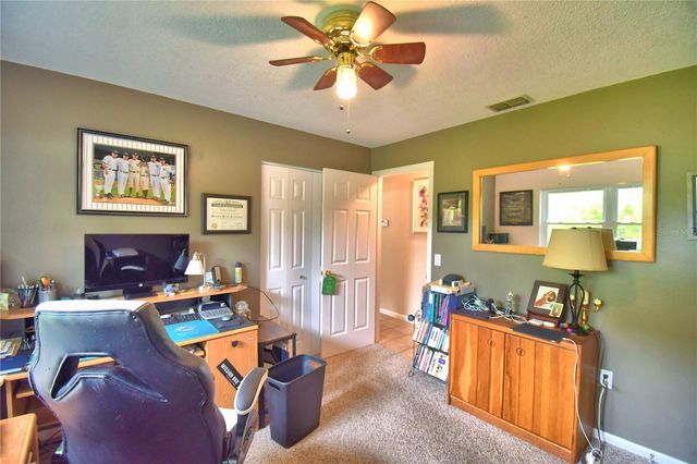 902 CRESTVIEW DRIVE, Auburndale, FL 33823