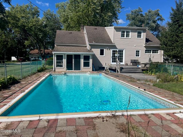 5 McNamara Drive, Charlton, NY 12019