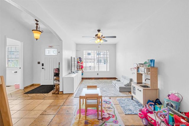 19531 E 40th Place, Denver, CO 80249