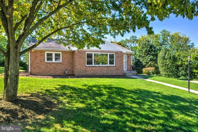 1100 ARTHUR, York, PA 17406