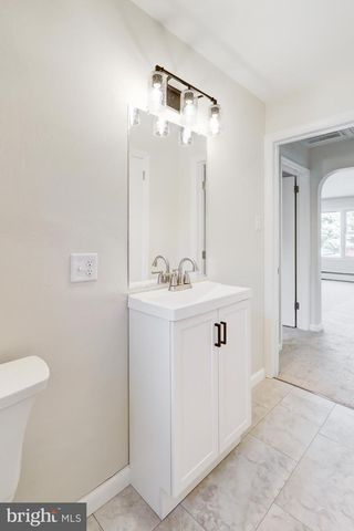 1100 ARTHUR, York, PA 17406