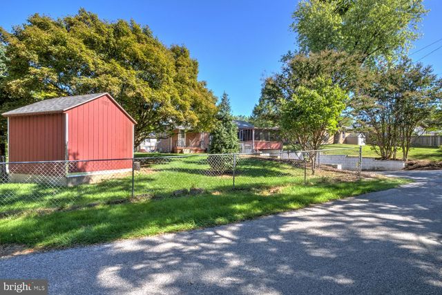 1100 ARTHUR, York, PA 17406