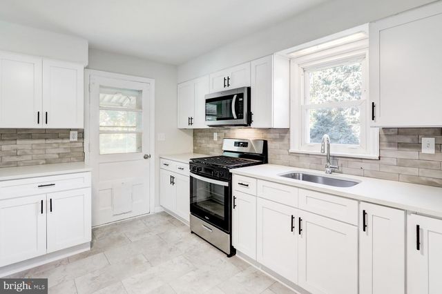 1100 ARTHUR, York, PA 17406