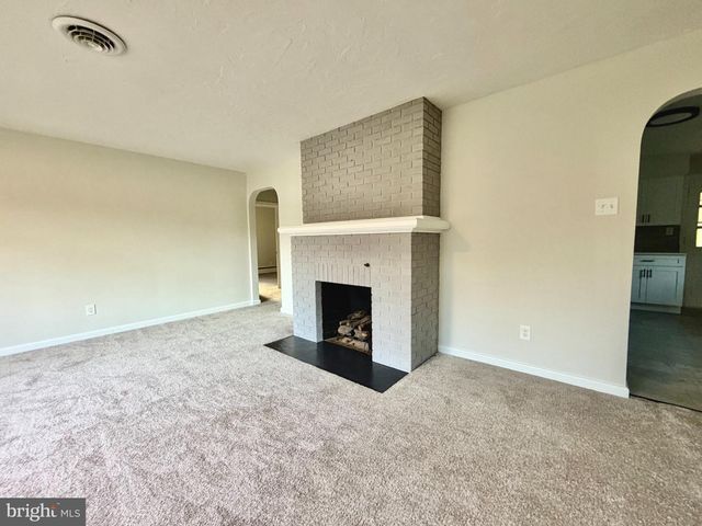 1100 ARTHUR, York, PA 17406