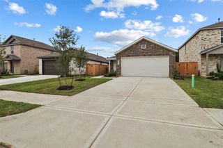 9023 Rose Pelican Lane, Baytown, TX 77521