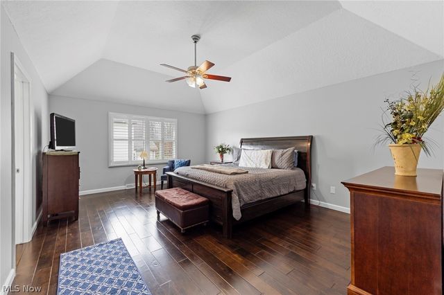 8460 Windsor Way, Broadview Heights, OH 44147