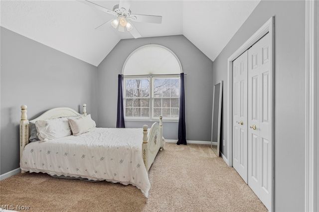 8460 Windsor Way, Broadview Heights, OH 44147