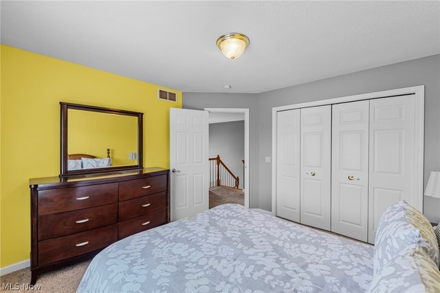 8460 Windsor Way, Broadview Heights, OH 44147