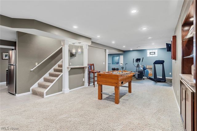 8460 Windsor Way, Broadview Heights, OH 44147