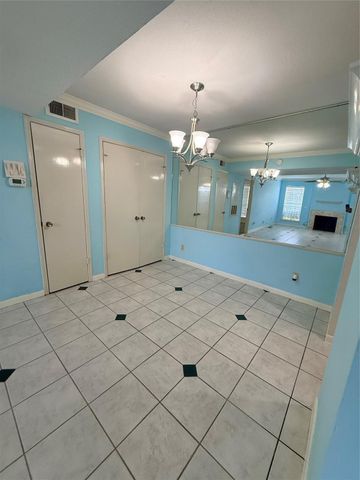 6606 De Moss Drive 311, Houston, TX 77074