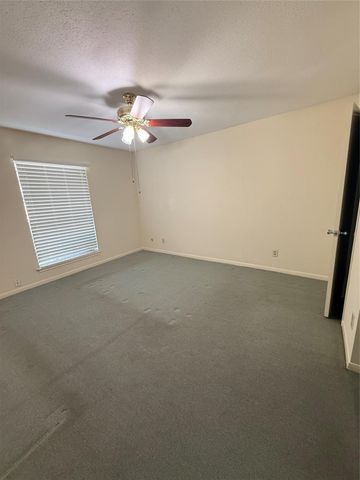 6606 De Moss Drive 311, Houston, TX 77074