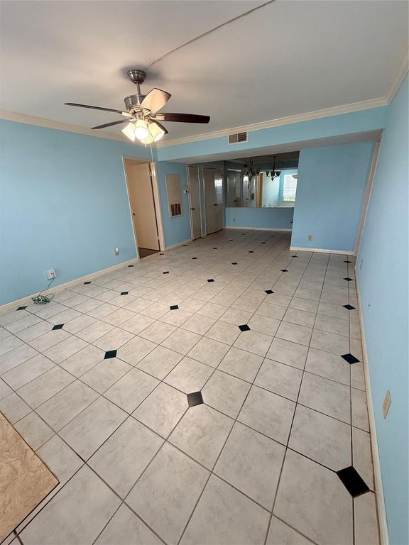 6606 De Moss Drive 311, Houston, TX 77074