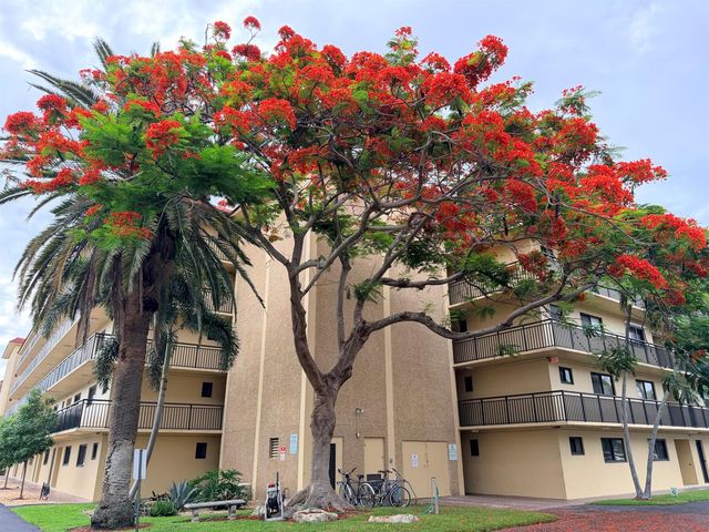 2601 NE 14th Street 535, Pompano Beach, FL 33062
