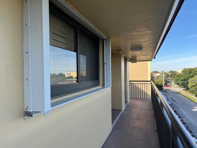 2601 NE 14th Street 535, Pompano Beach, FL 33062