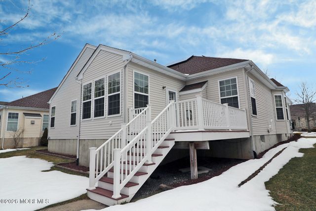 16 Passage Lane, Barnegat, NJ 08005