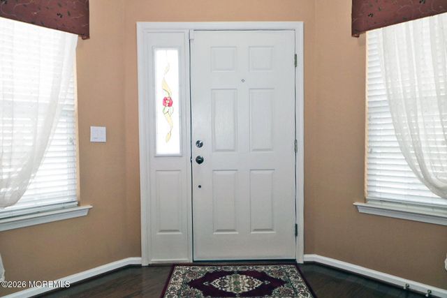 16 Passage Lane, Barnegat, NJ 08005