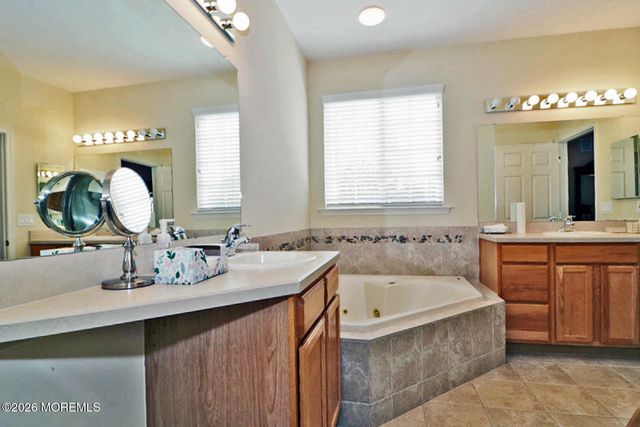 16 Passage Lane, Barnegat, NJ 08005