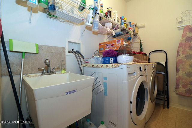 16 Passage Lane, Barnegat, NJ 08005